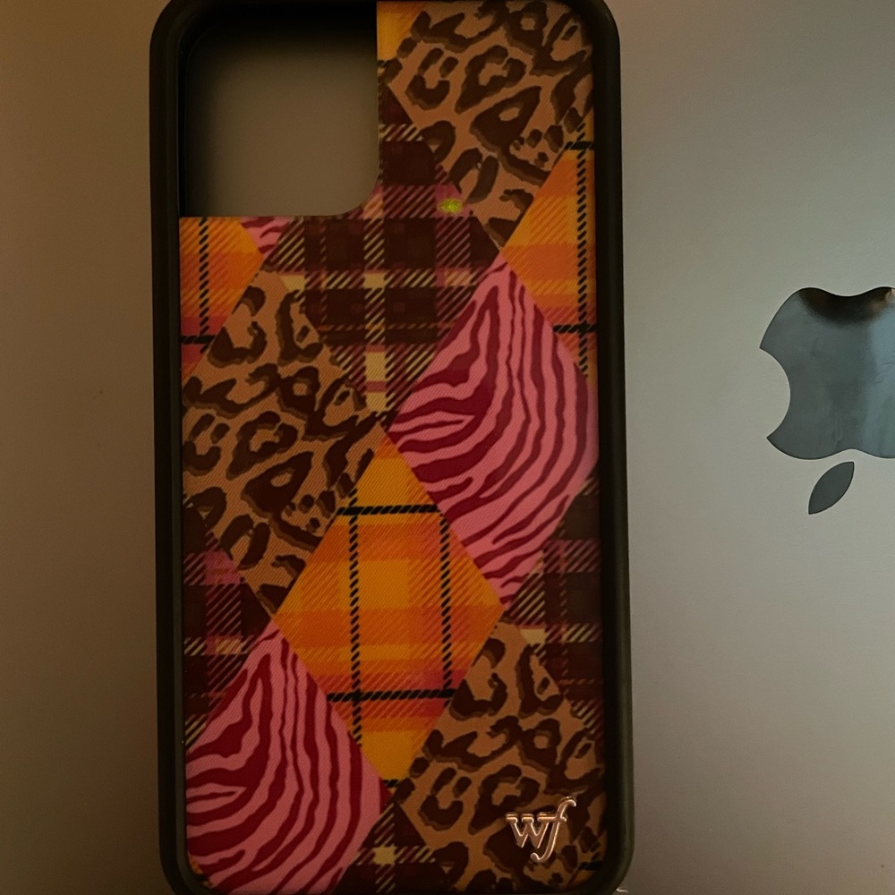 Preppy wildflower case